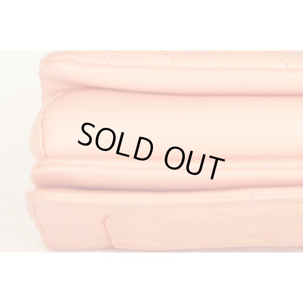 シャネル マトラッセ トップハンドル2WAYショルダーバック コーラルオレンジ　底拡大