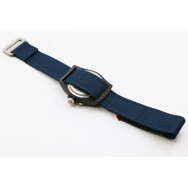 チューダー　ペラゴスＦＸＤ　２５７０７ＫＮ　紺文字盤　レッドブルレーシング限定　ナイロンベルト状態　裏面