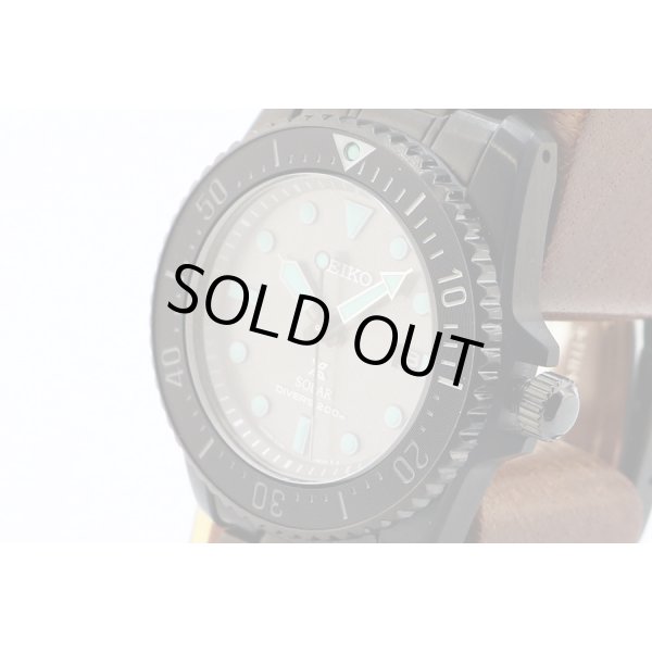 セイコー　プロスペック ソーラーダイバー ＳＢＤＮ０８１ 黒文字盤 青インデックス　サイド拡大
