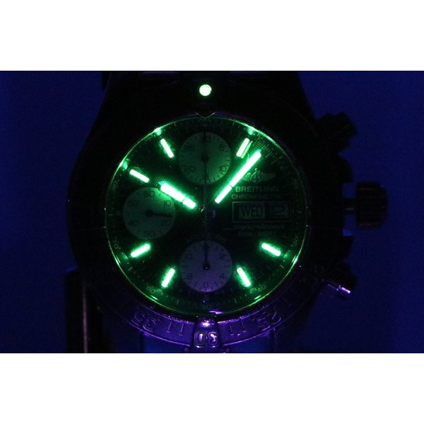 ブライトリング　スーパーオーシャン　クロノグラフ　Ａ１３３４０　紺文字盤　ライト暗闇