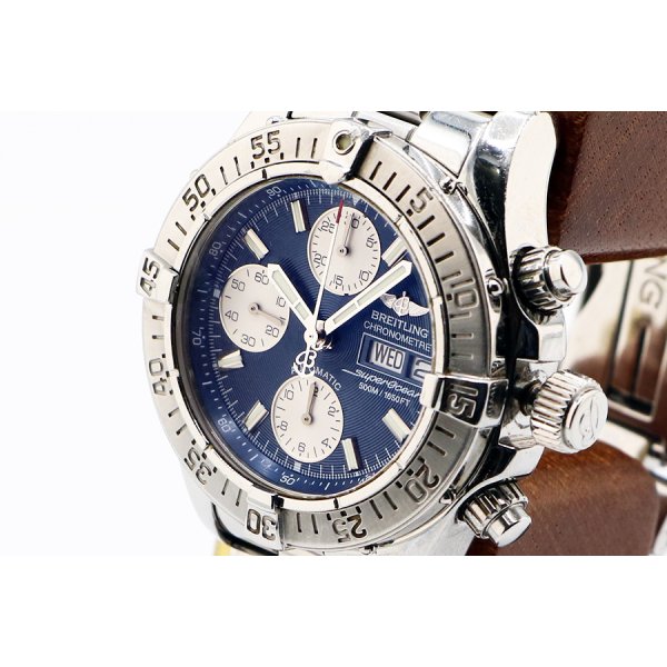 ブライトリング　スーパーオーシャン　クロノグラフ　Ａ１３３４０　紺文字盤　サイド拡大