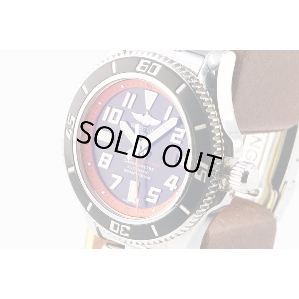 ブライトリング　スーパーオーシャン４２　Ａ１７３６４　黒文字盤　オレンジリング　サイド拡大