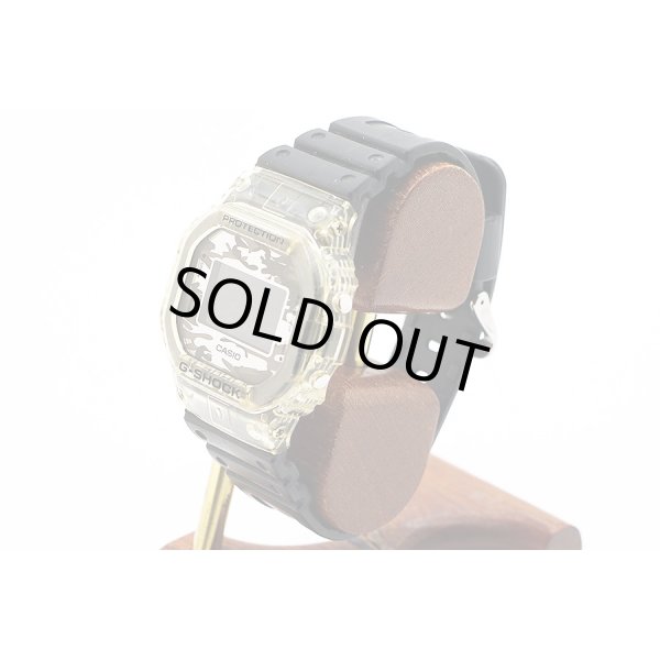 カシオ　Ｇショック　ＤＷ－５６００ＳＫＣ　デジタル文字盤　カモフラージュ　サイド