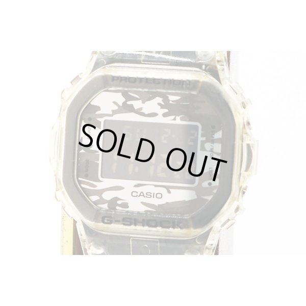 カシオ　Ｇショック　ＤＷ－５６００ＳＫＣ　デジタル文字盤　カモフラージュ　表面拡大