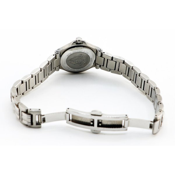 グッチ　ＧＱ９４００Ｌ　銀文字盤　ブレス