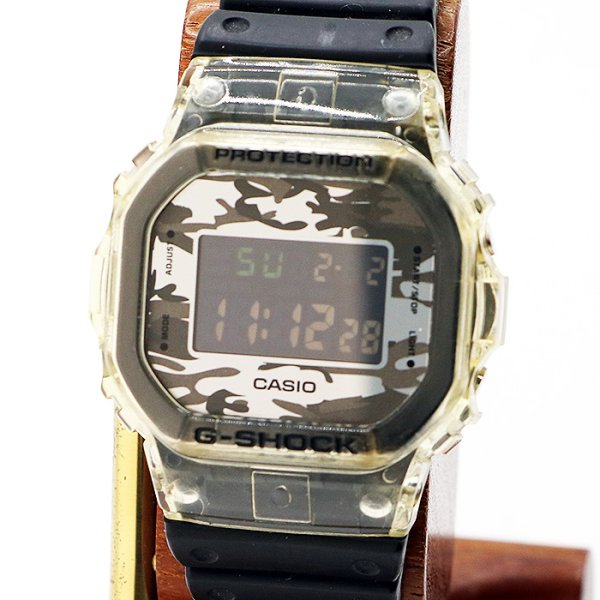 カシオ　Ｇショック　ＤＷ－５６００ＳＫＣ　デジタル文字盤　カモフラージュ