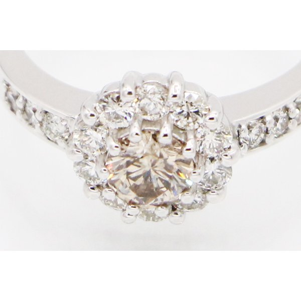 K18WG ダイアイリリング 1.00ct 5.00g　拡大