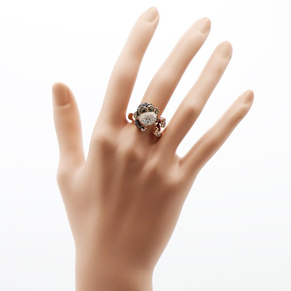 K18PG ダイアイリリング 1.55ct 7.70g　装着イメージ