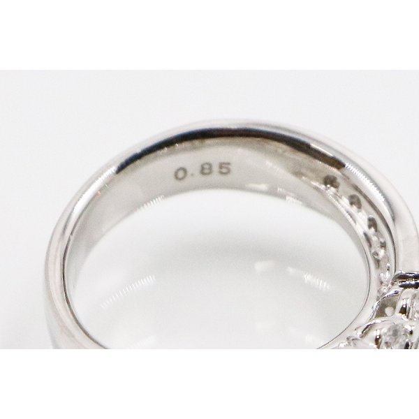 K18WG ダイアイリリング 0.85ct 6.90g　刻印(2)
