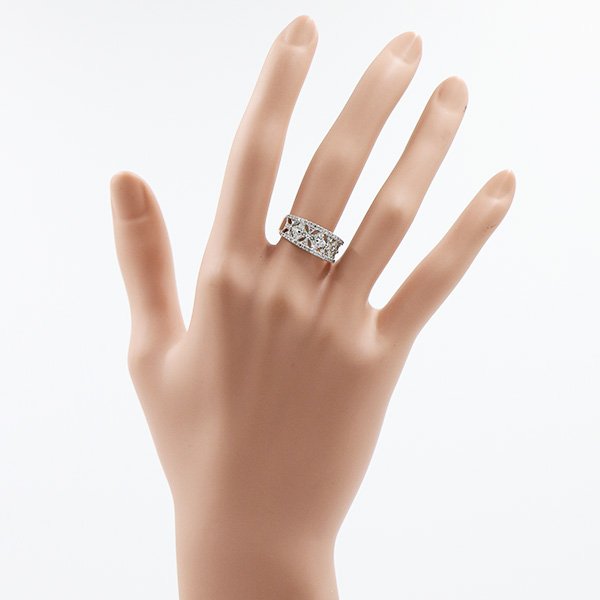 PT900 ダイアイリリング 0.80ct 6.10g　装着イメージ