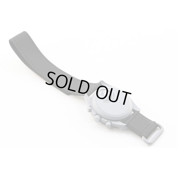 スウォッチ＊オメガコラボ　スピードマスター　ミッションｔｏムーン　Ｓ０３３Ｍ１００　黒文字盤　ナイロンベルト状態　裏面