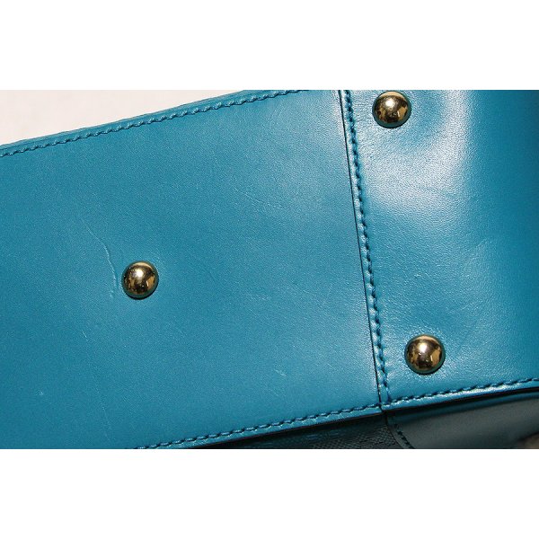 グッチ　ブライトディアマンテ 2WAYハンドバック 354224 520981 ブルー　底面小傷