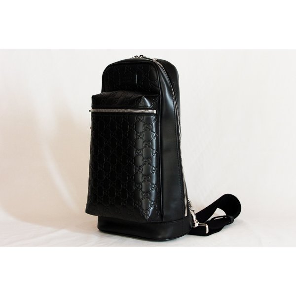 グッチ　グッチシマ クロスボディバック 450970 493492 ブラック　サイド