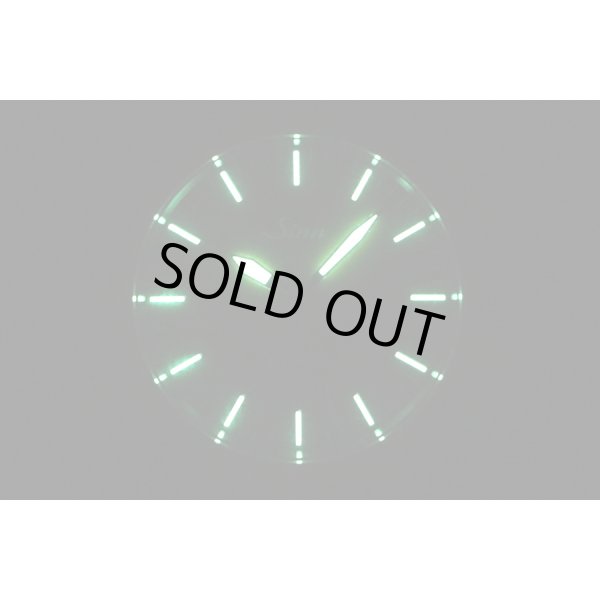 ジン　５５６　シトリンイエロー文字盤　ライト暗闇