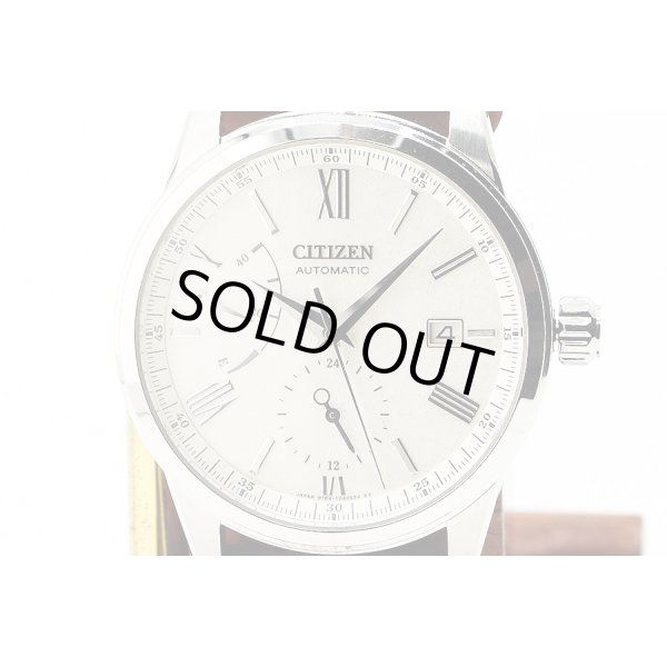 シチズン　コレクション　メカニカル　ＮＢ３０２０－０８Ａ　銀箔漆文字盤　表面拡大