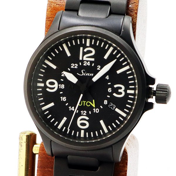 ジン　８５６Ｓ　ＵＴＣ　黒文字盤