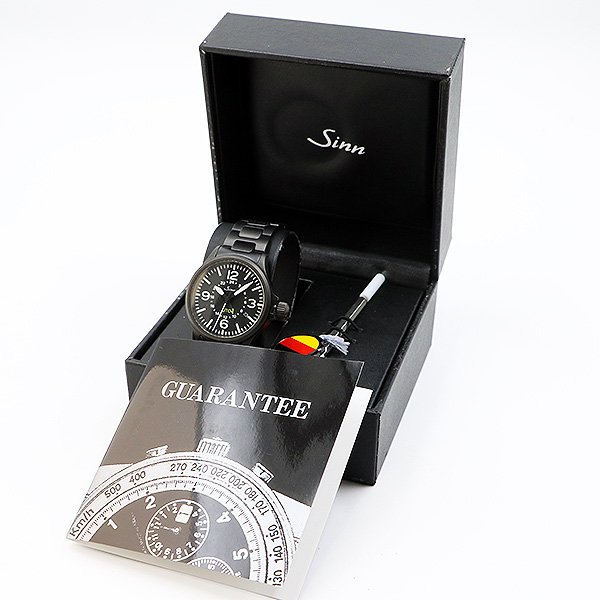 ジン　８５６Ｓ　ＵＴＣ　黒文字盤　箱・保証書