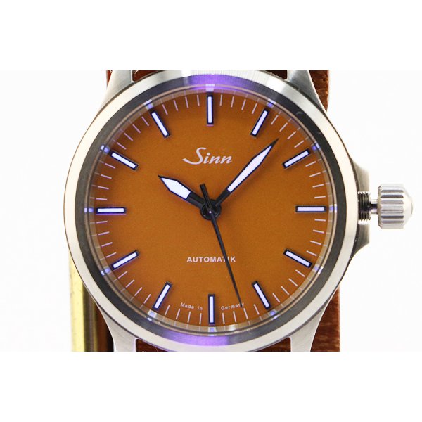 ジン　５５６　シトリンイエロー文字盤　ライト