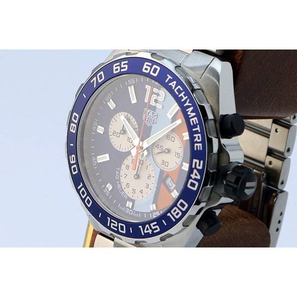 タグホイヤー　フォーミュラー１　クロノグラフ　ＣＡＺ１０１Ｎ　青ストライプ文字盤　サイド拡大