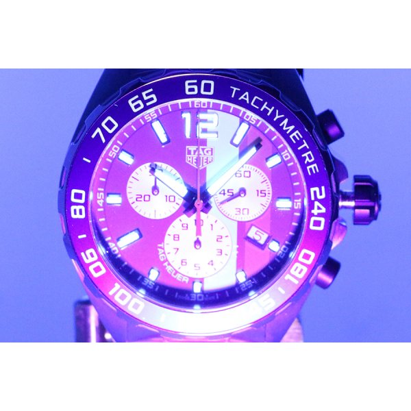 タグホイヤー　フォーミュラー１　クロノグラフ　ＣＡＺ１０１Ｎ　青ストライプ文字盤　ライト