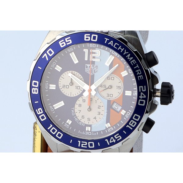 タグホイヤー　フォーミュラー１　クロノグラフ　ＣＡＺ１０１Ｎ　青ストライプ文字盤　表面拡大
