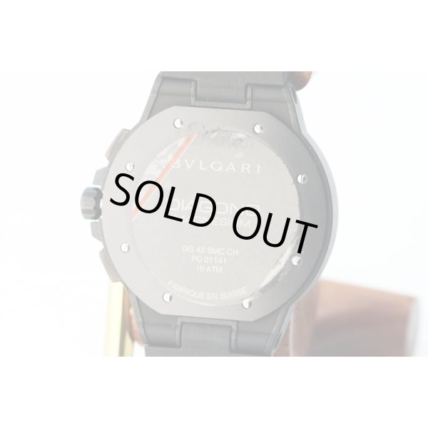 ブルガリ　ディアゴノマグネシウム クロノ ＤＧ４２ＳＭＣ　ＣＨ　黒文字盤　裏面拡大