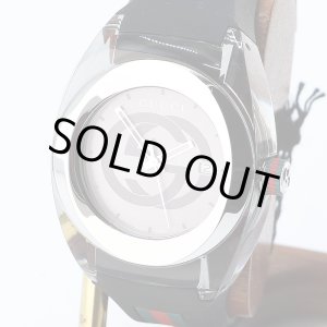 画像: グッチ　ＳＹＮＣ（シンク）　ＹＡ１３７．１　銀文字盤