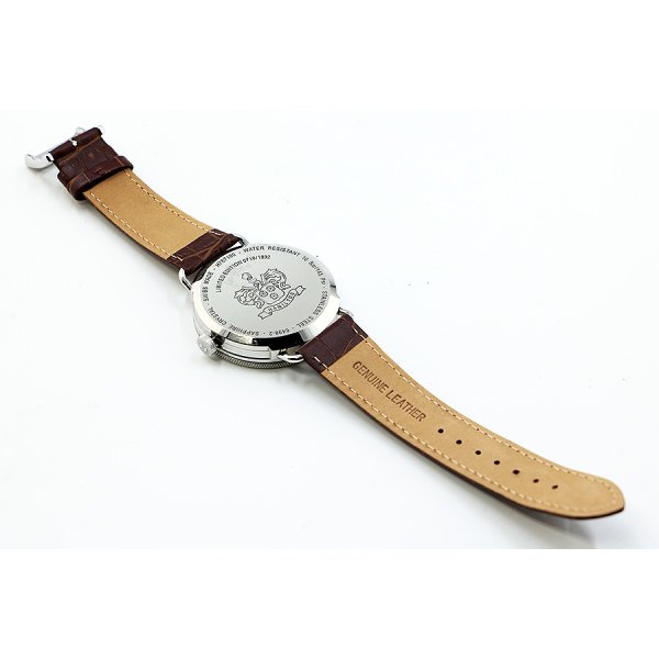 ハミルトン　カーキ　ネイビーパイオニア　Ｈ７８７１９５５３　銀文字盤　革ベルト状態　裏面