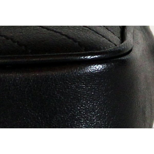 グッチ　ブロンディ チェーンショルダーバック 760315 0416 ブラック　底拡大