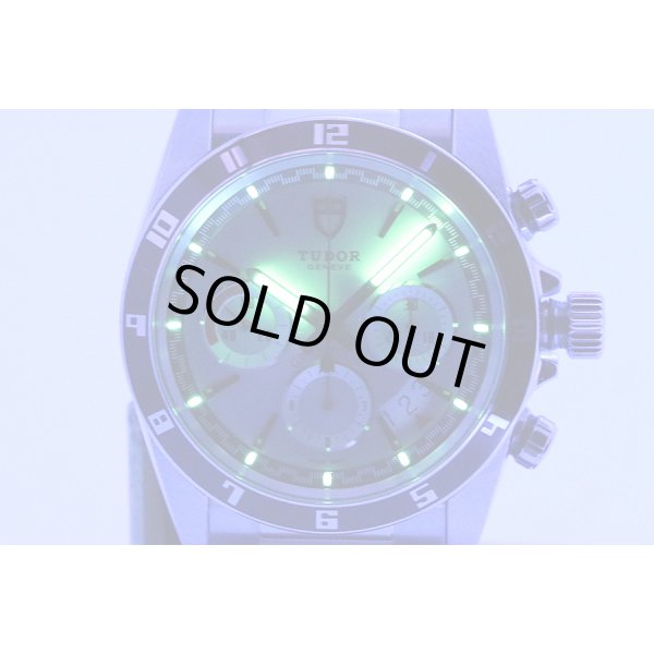 チューダー　２０５３０Ｎ　グランツアー　クロノグラフ　銀文字盤　ライト