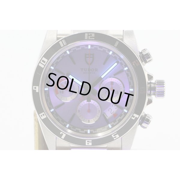 チューダー　２０５３０Ｎ　グランツアー　クロノグラフ　銀文字盤　ライト