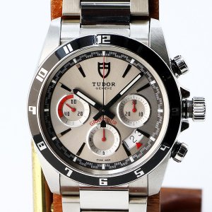 画像: チューダー　２０５３０Ｎ　グランツアー　クロノグラフ　銀文字盤