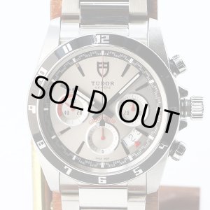画像: チューダー　２０５３０Ｎ　グランツアー　クロノグラフ　銀文字盤