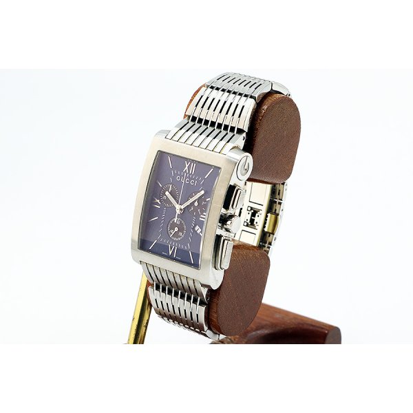 グッチ　Ｇメトロ　クロノグラフ　８６００Ｍ　紺文字盤　サイド