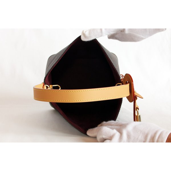 ルイ・ヴィトン　オール・インBB M12925　中身