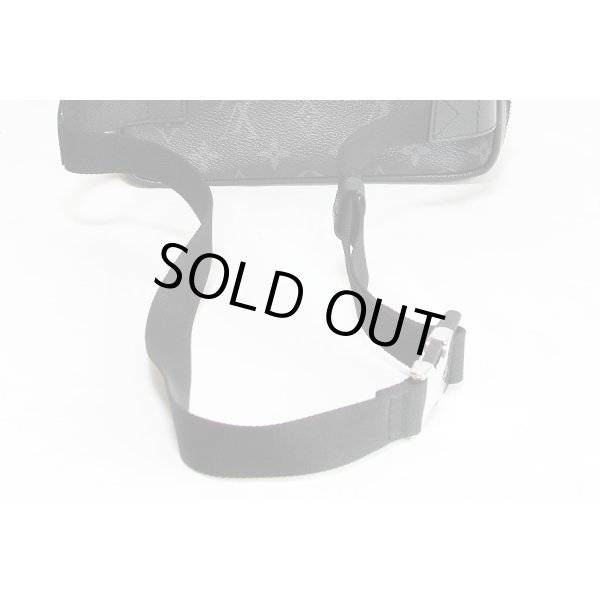 ルイ・ヴィトン　バムバッグ・アウトドア M30245　ショルダー折れあり