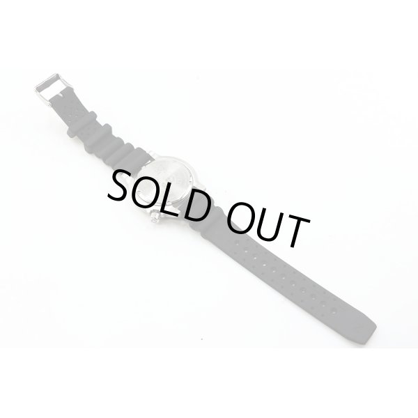 シチズン　プロマスター　ダイバー２００ｍ　ＢＮ０１５６－０５Ｅ　黒文字盤　ラバーベルト状態　裏面