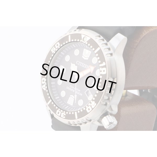 シチズン　プロマスター　ダイバー２００ｍ　ＢＮ０１５６－０５Ｅ　黒文字盤　サイド拡大