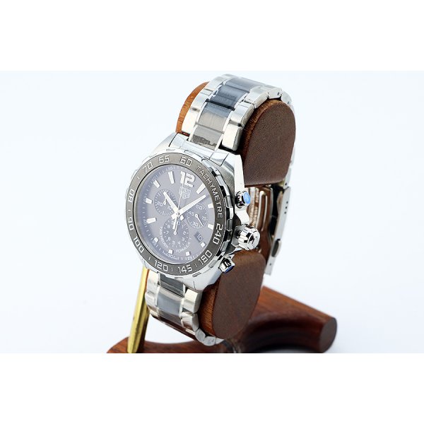 タグホイヤー　フォーミュラー１　クロノグラフ　ＣＡＺ１０１１　黒文字盤　サイド