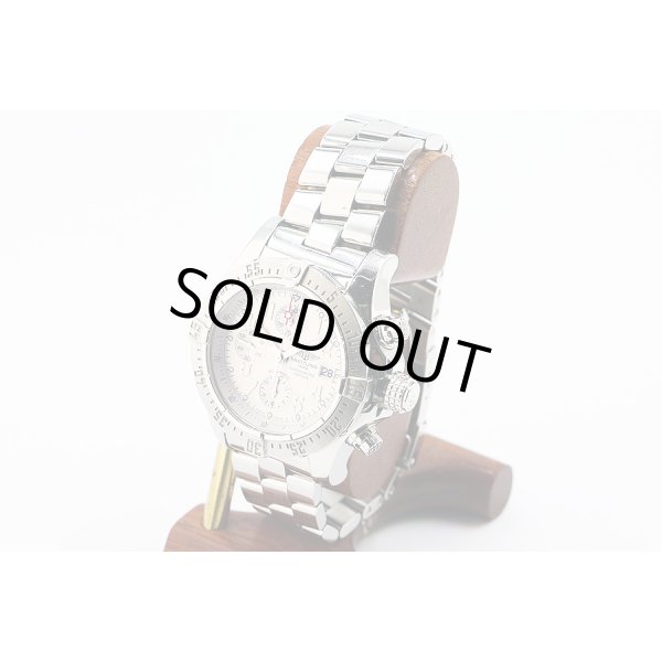 ブライトリング　アベンジャー　スカイランド　Ａ１３３８０　銀文字盤　サイド