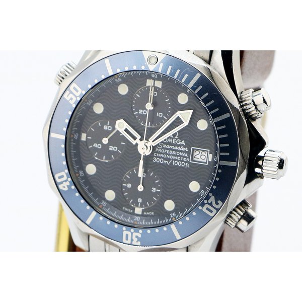 オメガ　シーマスタープロ　クロノグラフ　２５９９．８０　紺文字盤　表面拡大