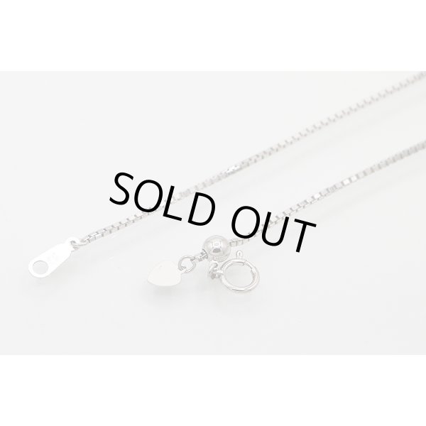 K18WG アレキサンドライトガーネットダイアイリペンダントネックレス 0.94ct 1.60ct 0.38ct 14.20g　留め具外したイメージ