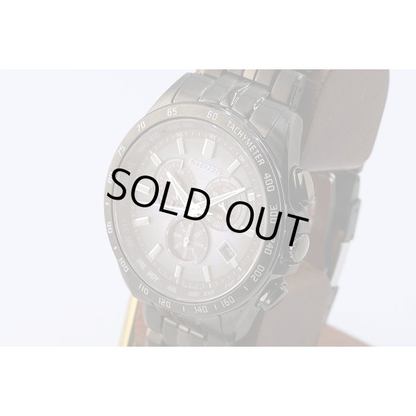 シチズン　コレクション　レイヤーオブタイム　ＣＢ５８７８－５６Ｅ　積層文字盤　サイド拡大