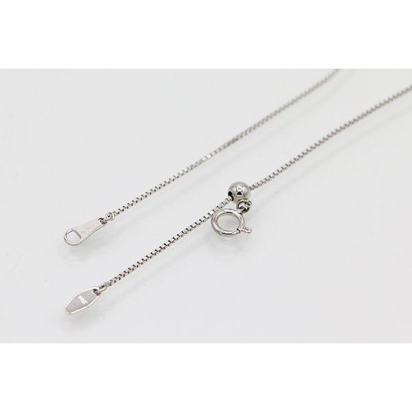 タサキ　PT900/850 ダイアイリペンダントネックレス 0.55ct 5.30g　留め具外したイメージ