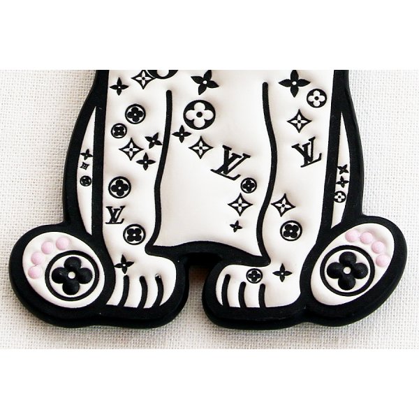 ルイ・ヴィトン　ポルト クレ・LVダルマタ M00746　表面拡大　下部