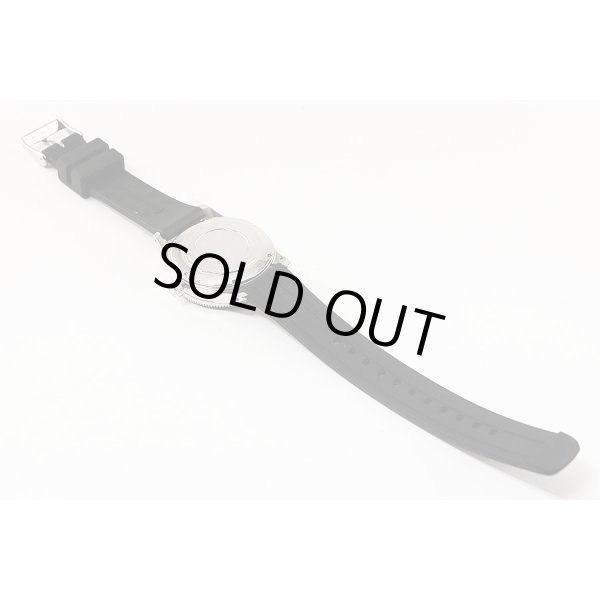 オリエントスター　スポーツダイバー１９６４　ＲＫ－ＡＵ０６０１Ｂ　黒文字盤　替えラバーベルト状態　裏面