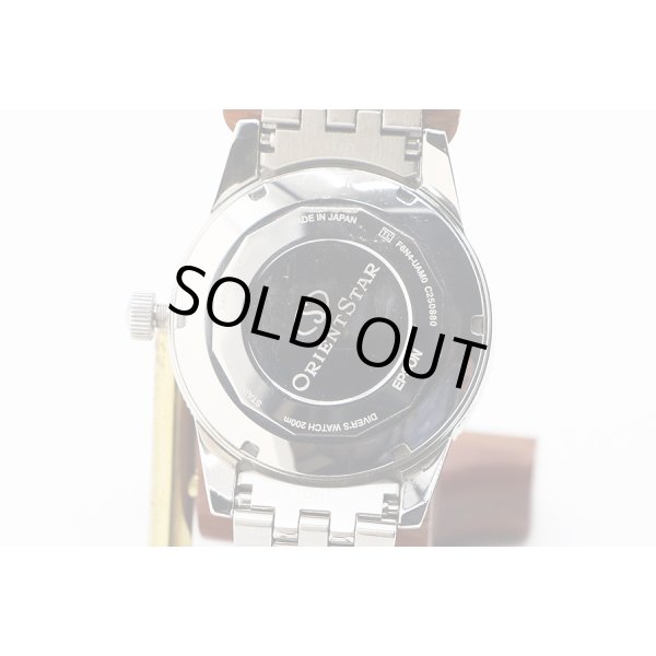 オリエントスター　スポーツダイバー１９６４　ＲＫ－ＡＵ０６０１Ｂ　黒文字盤　裏面拡大