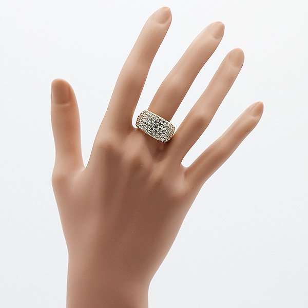 ミキモト　K18 ダイアイリリング 2.77ct 10.90g　装着イメージ