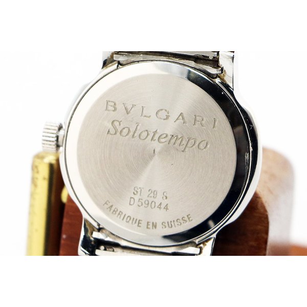 ブルガリ　ソロテンポ　ＳＴ２９Ｓ　白文字盤　裏面拡大