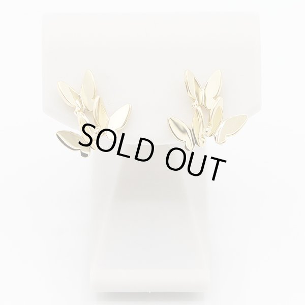 アーカー　K18 パピヨンブリリアン ピアス 2.30g